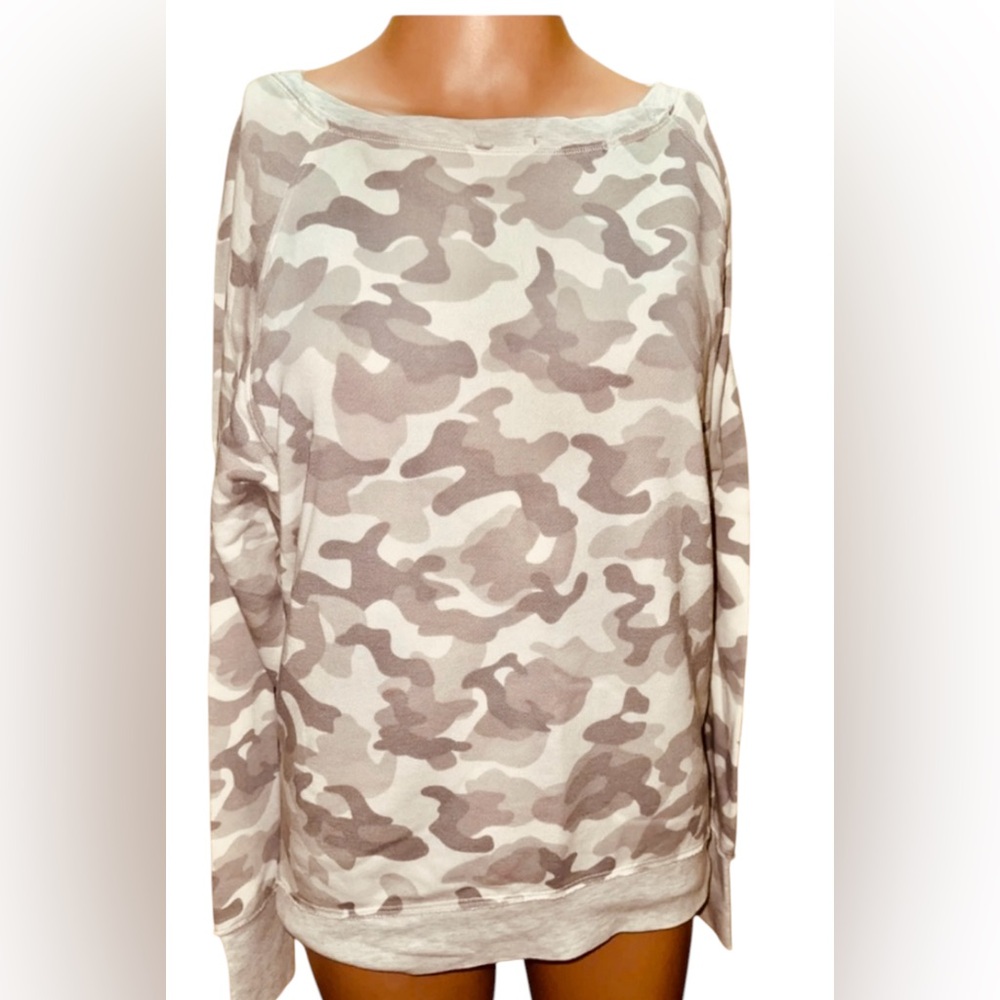 KENSIE PERFORMANCE SWEATSHIRT CAMO-PRINT PULLOVER WOMEN BACK ZIPPER SIZE MEDIUM - Picture 3 of 16